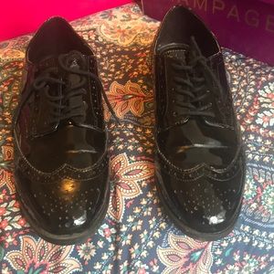 Black leighton shoes